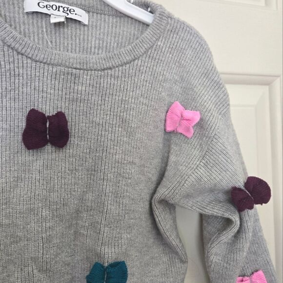 3/$20 George sweater - Picture 3 of 4